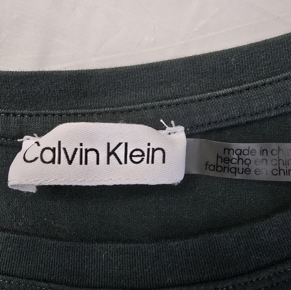 Calvin Klein T-shirt Hunter Green Long Sleeve Crystal Rhinestone Logo L/XL? - Picture 2 of 12